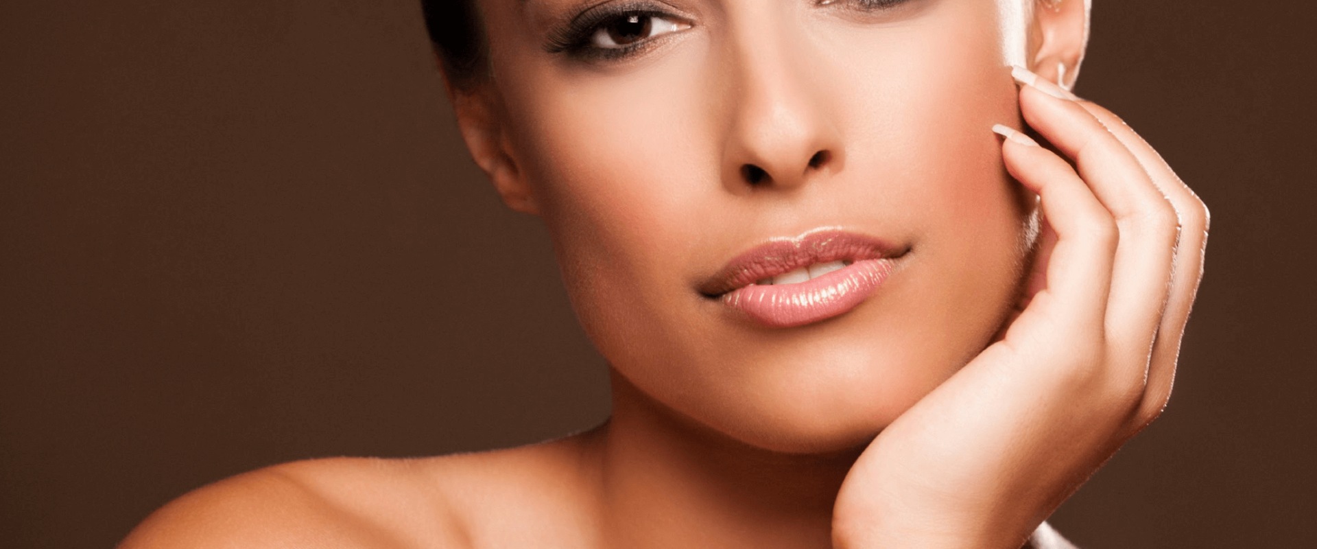 When does tightness go away after facelift?